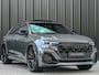 Audi Q8 60 TFSI e quattro Pro Line S Competition | B&O advanced | Audi exclusive | 5 jaar garantie | Panoramadak | massage stoelen | 4 wiel besturing | Alcantara hemel | Soft-close | Elektr. Trekhaak | Achteras besturing | Oled achterlichte