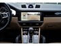 Porsche Cayenne 3.0 E-Hybrid SportDesign 462pk Pano Head-up Trekhaak Stoelventilatie 18-weg ACC 360-camera