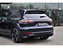 Porsche Cayenne 3.0 E-Hybrid SportDesign 462pk Pano Head-up Trekhaak Stoelventilatie 18-weg ACC 360-camera