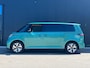 Volkswagen ID. Buzz Pro Bulli 86 kWh LWB 7p. | 7 Persoons | Glazen dak | Trekhaak | IQ-Light | Camera | Voorraad