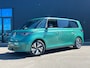Volkswagen ID. Buzz Pro Bulli 86 kWh LWB 7p. | 7 Persoons | Glazen dak | Trekhaak | IQ-Light | Camera | Voorraad