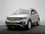 Volkswagen T-Cross 1.0 TSI Life | Carplay | Trekhaak | Climate-control | Adaptive-cruise | Lichtmetaal