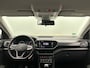 Volkswagen T-Cross 1.0 TSI Life | Carplay | Trekhaak | Climate-control | Adaptive-cruise | Lichtmetaal
