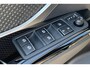 Toyota C-HR / C-HR+ 1.8 Hybrid Bi-Tone Stoelverwarming | Trekhaak | JBL Audio | Dodehoek-assistent | Cruise control |