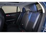 Lynk & Co 01 1.5 Automaat - Panorama/schuifdak - Adaptieve Cruise control met stuurovername - Infinity Audio by Harman/Kardon - BLIS - Verwarmde voorstoelen & stuur - Adaptieve LED koplampen - Geïntegreerde dashcam voor - Elektr. bedienb. achterklep - Draadloze Apple Carplay & Android Auto - Keyless Entry & drive - 20' LMV