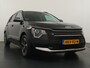 Kia Niro Hybrid 1.6 GDi DynamicLine Navigatie - Achteruitrijcamera - Apple & Android Carplay - Climate Control - Virena zekerheidspakket € 895,-
