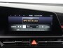 Kia Niro Hybrid 1.6 GDi DynamicLine Navigatie - Achteruitrijcamera - Apple & Android Carplay - Climate Control - Virena zekerheidspakket € 895,-