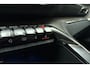 Peugeot 3008 1.6 HYbrid 225 GT Trekhaak | Panoramadak | ledeeren bekleding | Stoelverwarming + massage stoelen | Black Pack