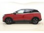 Peugeot 3008 1.6 HYbrid 225 GT Trekhaak | Panoramadak | ledeeren bekleding | Stoelverwarming + massage stoelen | Black Pack
