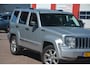Jeep Cherokee 2.8 CRD Limited Nette auto leren bekleding trekhaak elekt verstelbare stoelen stoelverwarming airco 2675 geremd trekgewicht.