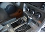 Jeep Cherokee 2.8 CRD Limited Nette auto leren bekleding trekhaak elekt verstelbare stoelen stoelverwarming airco 2675 geremd trekgewicht.