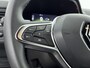 Renault Captur 1.0 TCe 90Pk Evolution | Climate Control | Cruise Control | Groot scherm Navigatie via Apple Carplay/Android Auto | Parkeersensoren Achter incl. Camera | Bluetooth | Achterbank Verschuifbaar |