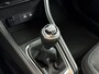 Renault Captur 1.0 TCe 90Pk Evolution | Climate Control | Cruise Control | Groot scherm Navigatie via Apple Carplay/Android Auto | Parkeersensoren Achter incl. Camera | Bluetooth | Achterbank Verschuifbaar |