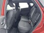 Renault Captur 1.0 TCe 90Pk Evolution | Climate Control | Cruise Control | Groot scherm Navigatie via Apple Carplay/Android Auto | Parkeersensoren Achter incl. Camera | Bluetooth | Achterbank Verschuifbaar |