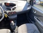 Renault Twingo 1.2-16V Dynamique,APK T/M 09-03-2027,Airco,Stuurbekrachting,Elektrischpaket,Radio Cd,Distributie is vervangen