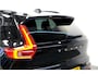 Volvo XC40 Recharge P8 AWD 300kW/408pk Aut. R-Design ADAPT.CRUISE + EL.TREKHAAK + WARMTEPOMP + 360 CAMERA + BLIS + PILOT ASSIST + GOOGLE DASHBOARD + LANE ASSIST + LEER/ALCANTARA + STOEL-&STUURVERWARMING + PARKSENSOREN V&A + 19" LM-VELGEN!!