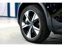 Volvo XC40 Recharge P8 AWD 300kW/408pk Aut. R-Design ADAPT.CRUISE + EL.TREKHAAK + WARMTEPOMP + 360 CAMERA + BLIS + PILOT ASSIST + GOOGLE DASHBOARD + LANE ASSIST + LEER/ALCANTARA + STOEL-&STUURVERWARMING + PARKSENSOREN V&A + 19" LM-VELGEN!!