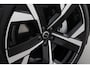Volvo XC60 T6 Plug-in hybrid Ultra Black Edition | Luchtvering | Bowers&Wilkins | Massage | Head-Up | Panoramadak | 22 Inch