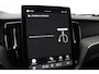 Volvo XC60 T6 Plug-in hybrid Ultra Black Edition | Luchtvering | Bowers&Wilkins | Massage | Head-Up | Panoramadak | 22 Inch