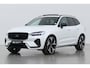 Volvo XC60 T6 Plug-in hybrid Ultra Black Edition | Luchtvering | Bowers&Wilkins | Massage | Head-Up | Panoramadak | 22 Inch