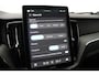 Volvo XC60 T6 Plug-in hybrid Ultra Black Edition | Luchtvering | Bowers&Wilkins | Massage | Head-Up | Panoramadak | 22 Inch
