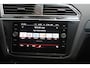 Volkswagen Tiguan 1.4TSI eHybrid R-line 245PK IQ light Camera trekhaak
