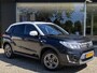 Suzuki Vitara 1.6 Exclusive | Stoelverwarming | Navigatie | Achteruitrijcamera | Klimaat controle | Boordcomputer | Trekhaak Afneembaar | All-Season Banden |