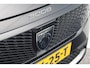 Peugeot 3008 1.6 plug-in Hybrid 195 GT Exclusive | Panorama/schuifdak | Lederen bekleding | Trekhaak | NL auto | Focal | 20 Inch | 5.500km |