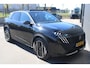 Peugeot 3008 1.6 plug-in Hybrid 195 GT Exclusive | Panorama/schuifdak | Lederen bekleding | Trekhaak | NL auto | Focal | 20 Inch | 5.500km |