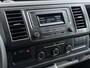 Volkswagen Transporter 2.0TDI L2H1 150pk 3-Persoons Trekhaak Airco Cruise-Control Pdc EURO 6 Comfort Betonplex Vloer Inbouwkasten Wandbetimmering 2.500 kg Trekvermogen