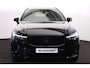 Volvo XC60 T8 Recharge AWD Ultra Black Edition - Panorama/schuifdak - IntelliSafe Assist & Surround - 360º Camera - Harman/Kardon audio - Adaptieve LED koplampen - Verwarmde voorstoelen, stuur & achterbank - Parkeersensoren voor & achter - Elektr. bedienb. voorstoelen met geheugen - Head up display - Draadloze tel. lader - Extra getint glas - Inklapbare trekhaak - 21' LMV