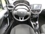 Peugeot 208 1.2 PureTech Allure ( INRUIL MOGELIJK )
