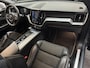 Volvo XC60 2.0 T5 AWD R-DESIGN PANORAMA SCHUIF/KANTELDAK 360 CAMERA ADAPTIVE CRUISE CONTROL KEYLESS GO CLIMATE CONTROL APPLE CARPLAY/ANDROID RIJSTROOKSENSOREN DODEHOEKSENSOREN trekhaak TREKHAAK ZEER MOOI !!