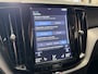 Volvo XC60 2.0 T5 AWD R-DESIGN PANORAMA SCHUIF/KANTELDAK 360 CAMERA ADAPTIVE CRUISE CONTROL KEYLESS GO CLIMATE CONTROL APPLE CARPLAY/ANDROID RIJSTROOKSENSOREN DODEHOEKSENSOREN trekhaak TREKHAAK ZEER MOOI !!