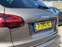 Porsche Cayenne 3.0 S E-Hybrid Sport Chrono | Orig. NL | 100% Porsche dealer onderhouden | PanoramaDak |