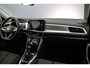 Volkswagen T-Roc Life Edition 1.5 TSI 150pk DSG Automaat Adaptive cruise control, Achteruitrijcamera, LED koplampen, App connect, Parkeersensoren, Airco, DAB, Radio