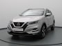 Nissan Qashqai DIG-T Premium Edition 160pk 360° Camera | Cruise | Parkeersens. v+a | Panoramadak | Trekhaak