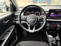 Kia Stonic 1.0 T-GDi 100pk DynamicLine | Achteruitrijcamera | Climate Control | Cruise Control | Navigatie |