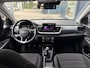 Kia Stonic 1.0 T-GDi 100pk DynamicLine | Achteruitrijcamera | Climate Control | Cruise Control | Navigatie |