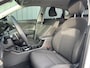Hyundai Kona 1.6 GDI HEV 141pk DCT Comfort Smart I Stoel/Stuurverwarming I CarPlay/Android Auto I Parkeersenoren Voor & Achter I Camera