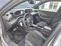 Peugeot e-2008 EV 54kWh 156pk GT Avantage | 97% SOH I 360 Camera | Stoel -en Stuurverwarming | Leder/ Alcantara |