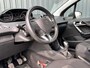 Peugeot 208 1.2 SIGNATURE I NL Auto I 1E Eigenaar I Navigatie I Cruise Control I All Season I 17"LM I Parkeersensoren I