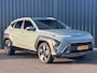 Hyundai Kona 1.6 GDI HEV 141pk DCT Comfort Smart I Stoelverwarming | Stuurverwarming | Navigatie | Camera Achter | Adaptive Cruise Control | Parkeersensoren |