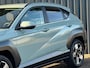 Hyundai Kona 1.6 GDI HEV 141pk DCT Comfort Smart I Stoelverwarming | Stuurverwarming | Navigatie | Camera Achter | Adaptive Cruise Control | Parkeersensoren |