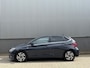 Hyundai i20 1.0 T-GDI 48V MHEV 100pk DCT Premium | Navigatie | Stoelverwarming | Stuurverwarming | Climate Control |