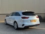 Kia Ceed Sportswagon Sw 1.0 T-GDi 100pk DynamicPlusLine | Cruise Control | Navigatie | Stoelverwarming | Stuurverwarming | Camera Achter | Parkeersensoren Voor & Achter |