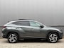 Hyundai Tucson 1.6 T-GDi PHEV 265pk AWD Premium Sky | Schuif-/Kantel Dak | Elektrisch Verstelbare Stoelen (Memory) | Stoelverwarming Voor & Achter | 360° Camera |