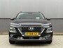 Hyundai Kona GDI 141pk HEV 2WD Fashion | Head-Up Display | All-Season Banden | Adaptive Cruise Control | Camera Achter | Navigatie | KRELL Premium Audiosysteem |