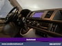 Volkswagen Transporter 2.0 TDI 150pk Automaat L2H1 Euro6 Airco | Apple Carplay | LED | Cruisecontrol | 2500kg Trekhaak | Android Auto, Parkeersensoren, Bijrijdersbank