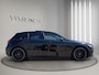Mercedes-Benz A-klasse 180 Business Solution AMG Pano | Stoelverwarming | 19 "| Parksensors V+A | Widescreen | Led | Camera |